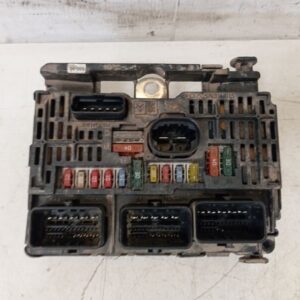 Caja Reles Fusibles Citroen Jumpy 2007