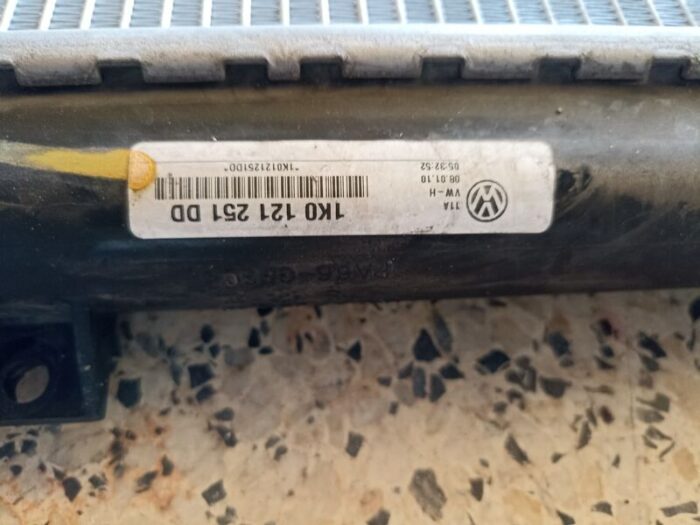 Radiador Agua Volkswagen Golf VI y otros 2008 diesel