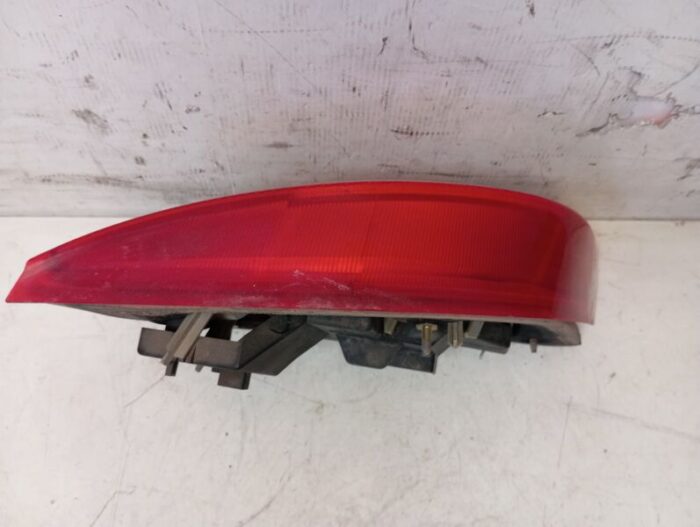 Piloto trasero derecho Ford KA 2006