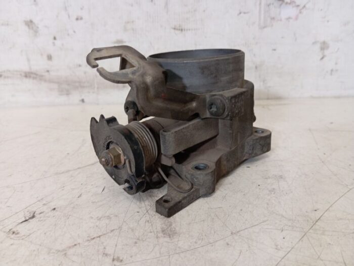 Caja Mariposa Ford Ka 2006 gasolina