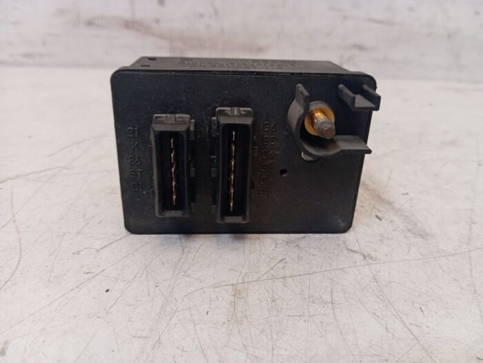 Caja Precalentamiento Peugeot, Citroën, Fiat diésel 2005