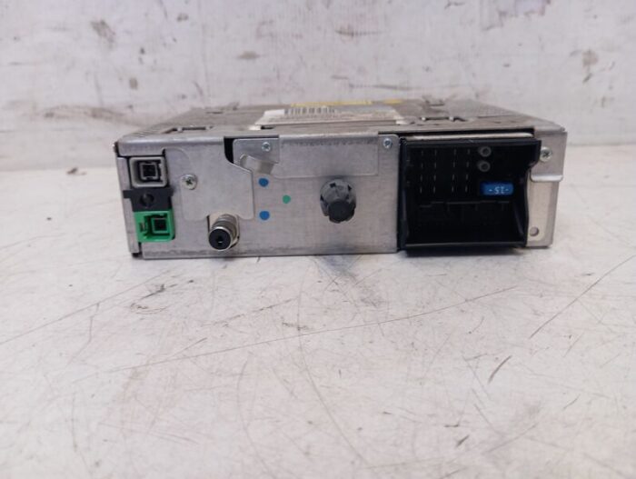 Radio cd completa Peugeot 607 2005