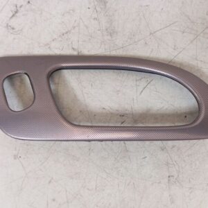 Moldura maneta puerta trasera derecha del Peugeot 607 2005