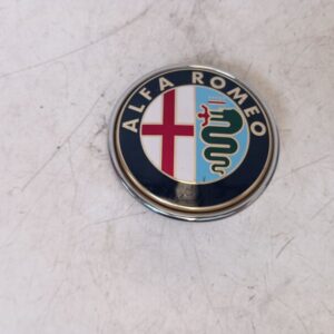 Emblema logo parrilla delantera Alfa Romeo Giulietta (940) 2014