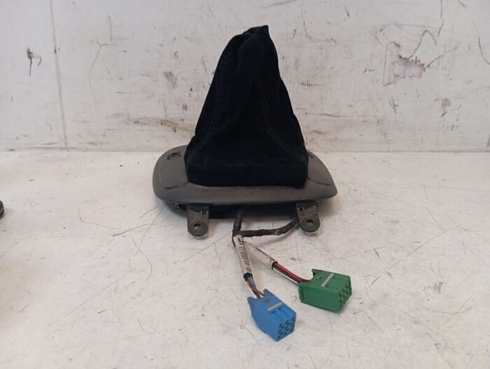 Moldura con funda palanca de cambios Opel Vectra B 1999