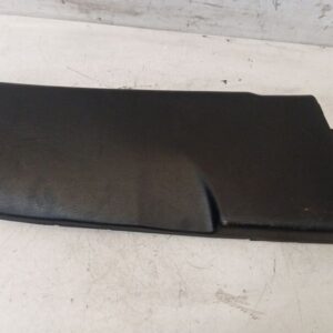 Moldura columna derecha Fiat Tipo (356) 2016