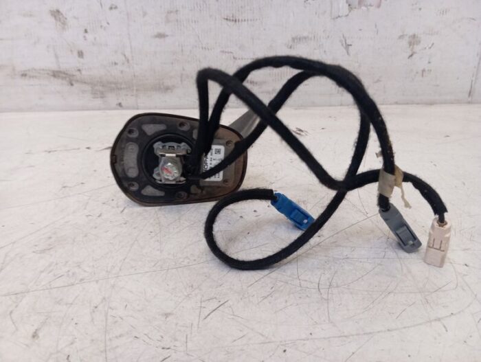 Antena exterior radio GPS Fiat Tipo (356) 2016