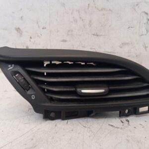 Rejilla Aireadora izquierda Fiat Tipo (356) 2016