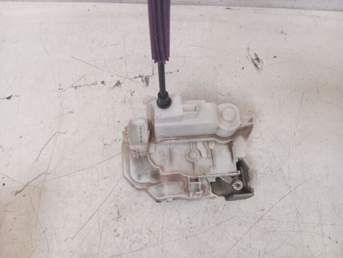Cerradura Puerta Delantera Derecha Fiat Tipo (356) 2016