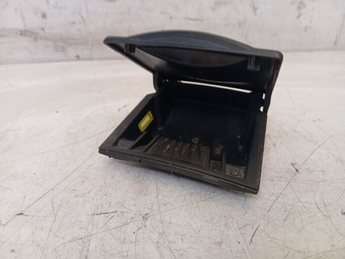 Cenicero Citroen C4 I 2006