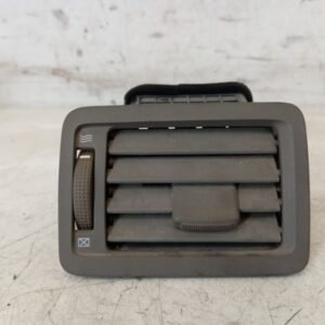 Difusor aire delantero izquierdo Hyundai Tucson (JM) 2007
