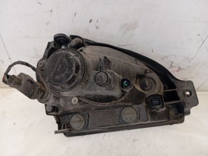 Faro Izquierdo Hyundai Tucson 2007