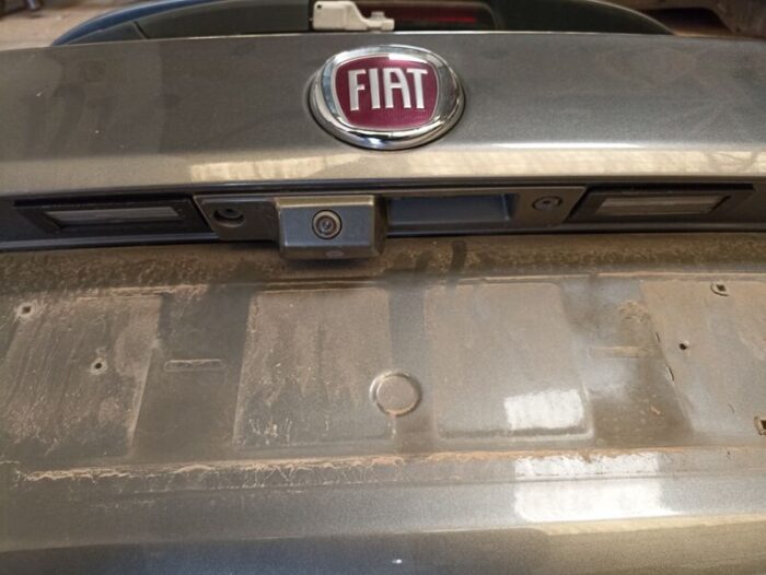 Porton Trasero Fiat Tipo (356) 2016