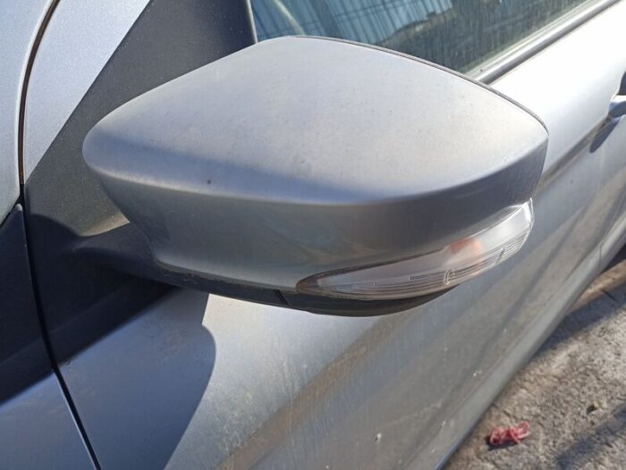 Retrovisor Izquierdo electrico Ford Ka+ 2016 gris