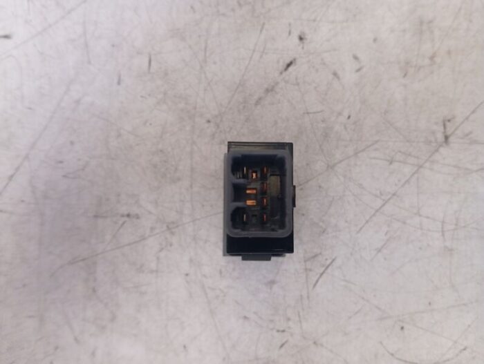Botón antinieblas trasero Hyundai Tucson (JM) 2007