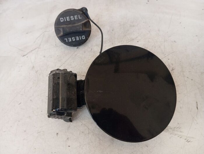 Tapa Exterior Combustible Hyundai Tucson (JM) 2007