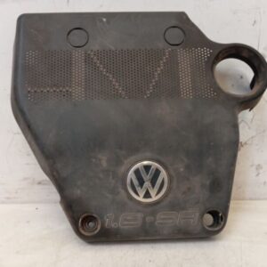 Tapa Motor Volkswagen Golf IV 1.6 gasolina 2001