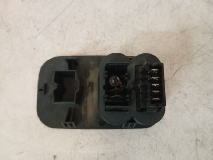 Moldura con botones Renault Kangoo 2001