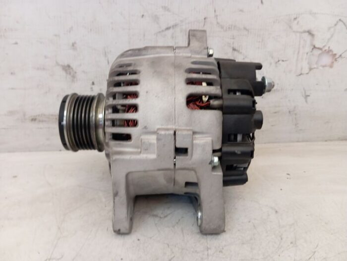 Alternador Renault Scenic II diésel 2004