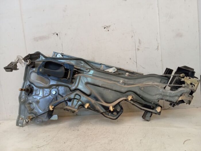 Elevalunas trasero derecho manual Renault Laguna I 1998