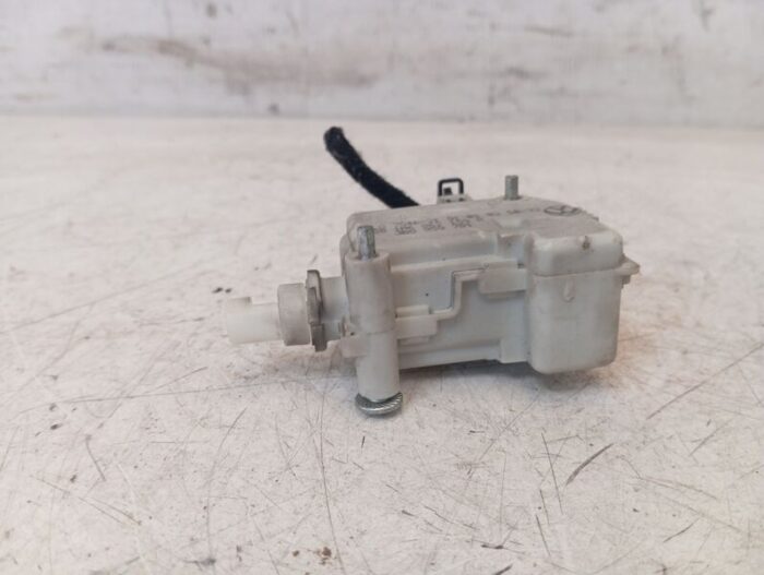 Motor Cierre Centralizado Porton Seat Leon 2002