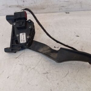 Pedal Acelerador Opel Zafira B diésel 2007