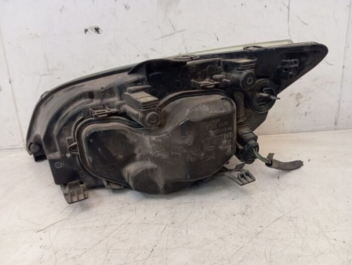 Faro Derecho Ford Focus II 2005
