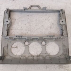 Moldura climatizador y radio Ford Focus II 2005
