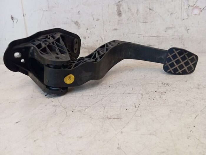 Pedal Embrague Audi A1 (8X) 2017 gasolina