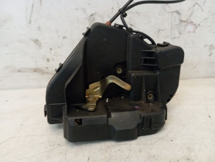 Cerradura Puerta Trasera Derecha Mercedes C220 Clase C W203 2005
