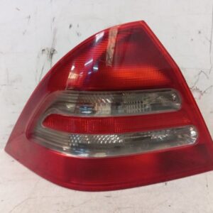 Piloto Trasero Izquierdo Mercedes C220 Clase C W203 2005