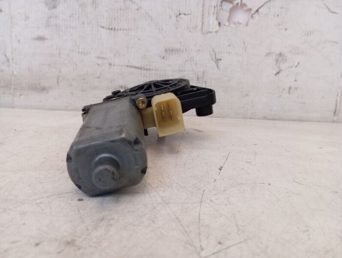 Motor elevalunas Trasero Izquierdo Mercedes C220 Clase C W203 2005