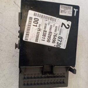 Caja Reles Fusibles Renault Laguna II 2003 gasolina