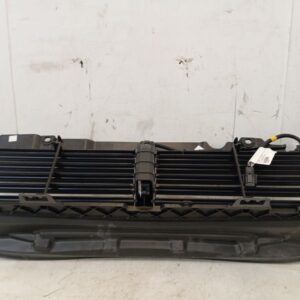 Deflector de aire del soporte del radiador delantero Volvo V60
