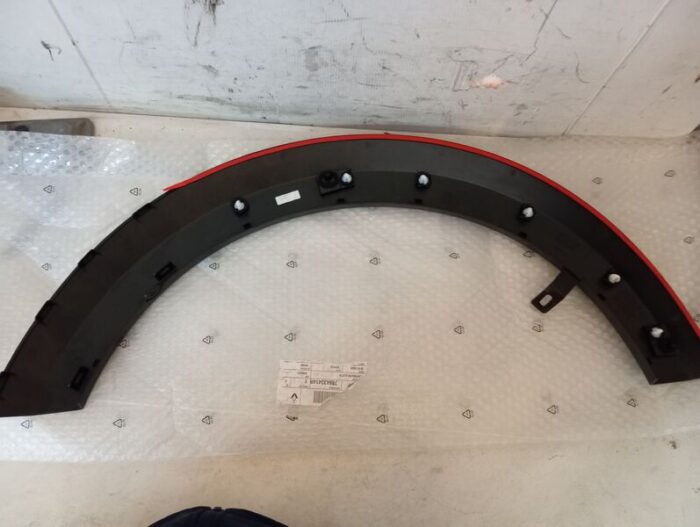 Moldura Aletin Trasero Izquierdo Dacia Sandero III