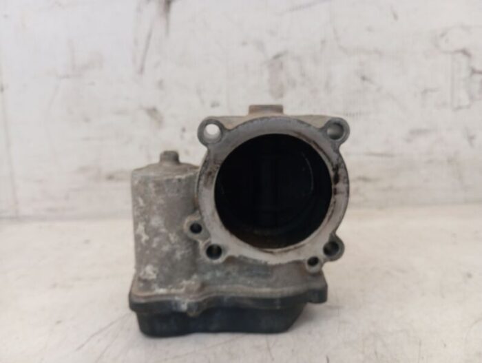 Caja Mariposa Seat Ibiza III 6L 2003 gasolina