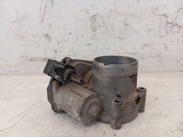 Caja Mariposa Seat Ibiza III 6L 2003 gasolina