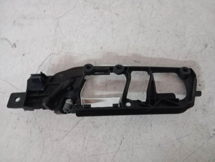 Maneta Interior Delantera Derecha Volkswagen Polo IV (9N3) 2006