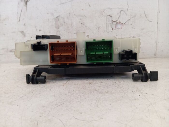 Caja Reles Fusibles Ford Mondeo IV 2008 diésel