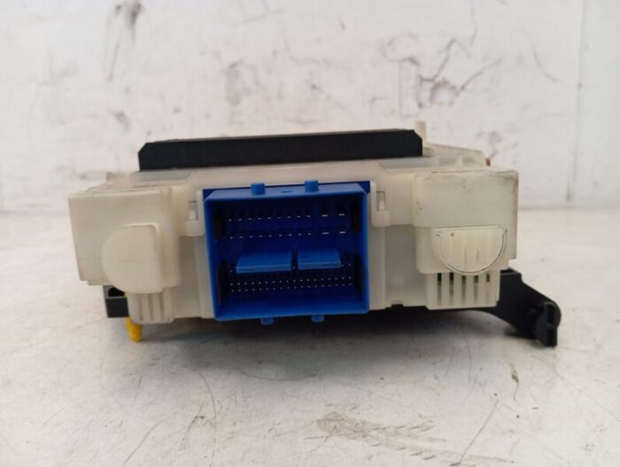Caja Reles Fusibles Ford Mondeo IV 2008 diésel