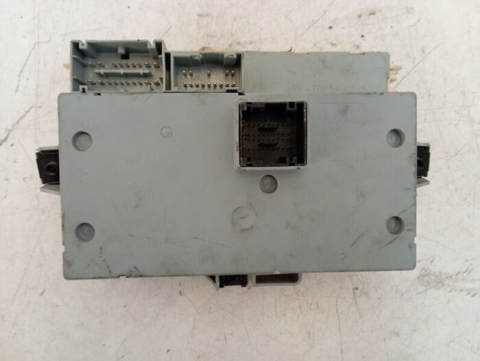 Caja Reles Fusibles Fiat Stilo (192) 2003 gasolina