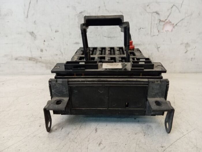 Caja fusibles Lancia Delta II (836) gasolina