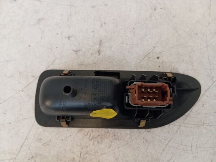 Mando Elevalunas Trasero Derecho Renault Laguna II 2003