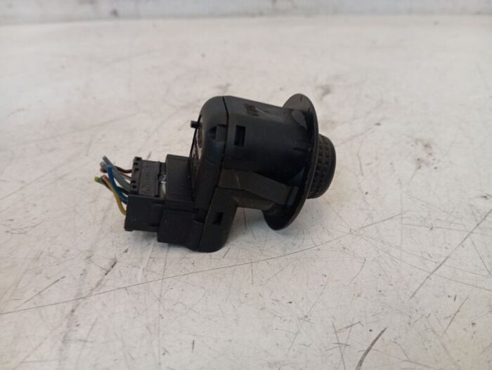 Mando Retrovisor Ford Ka+ 2016