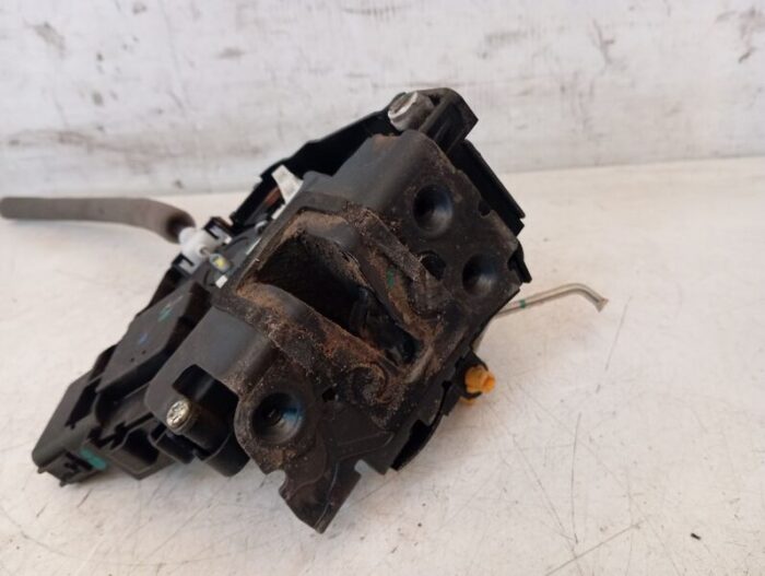 Cerradura Puerta Trasera Derecha Ford Ka+ 2016