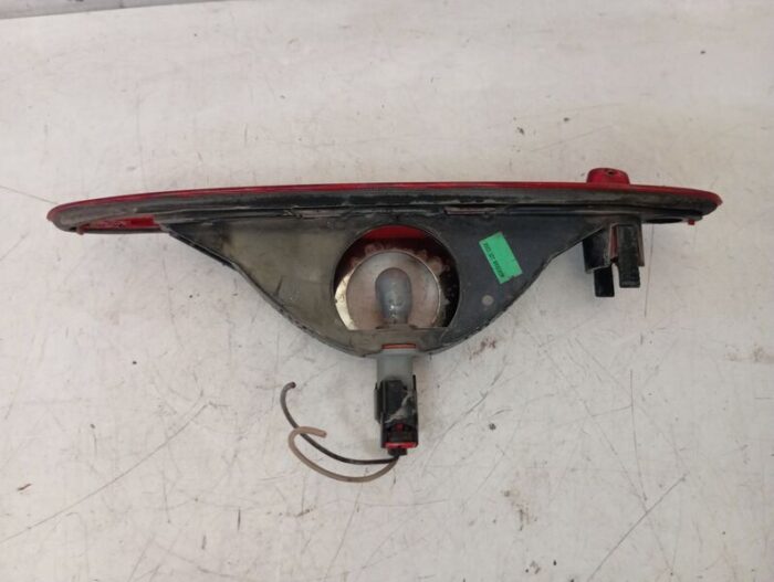 Tercera luz de freno Chrysler Voyager IV 2003