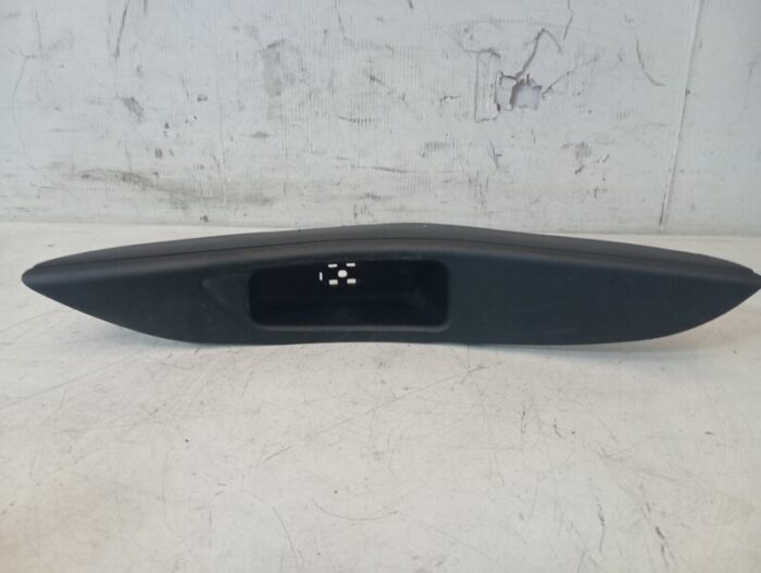 Moldura tirador interior puerta trasera izquierda Ford KA+ 2016