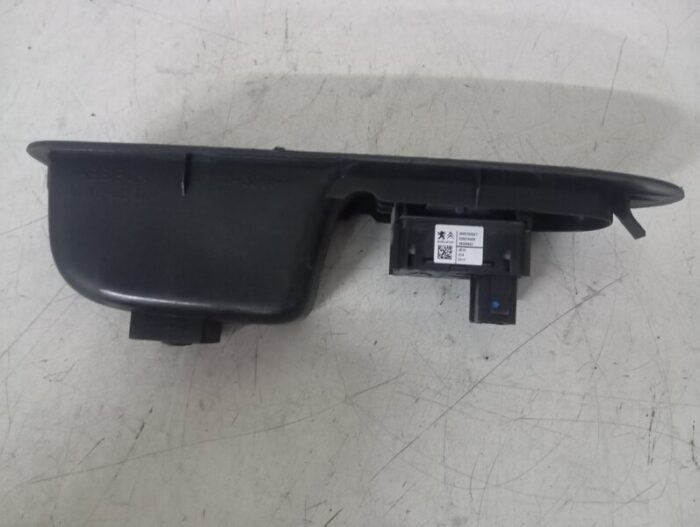 Mando Elevalunas Trasero Izquierdo Citroën C4 II (B7) 2011