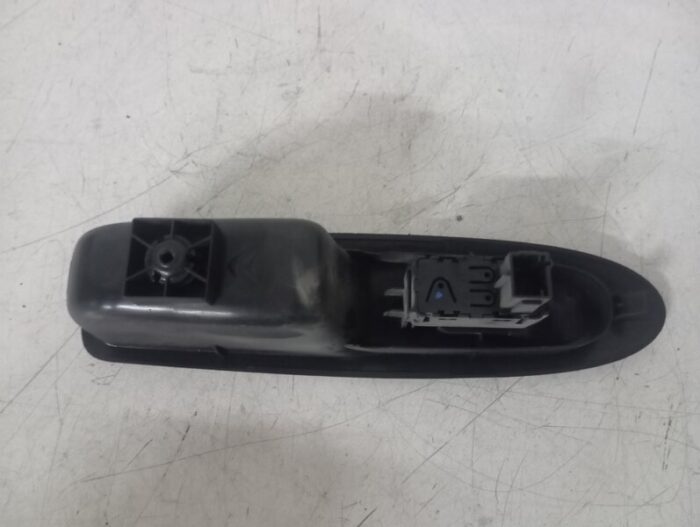 Mando Elevalunas Trasero Izquierdo Citroën C4 II (B7) 2011