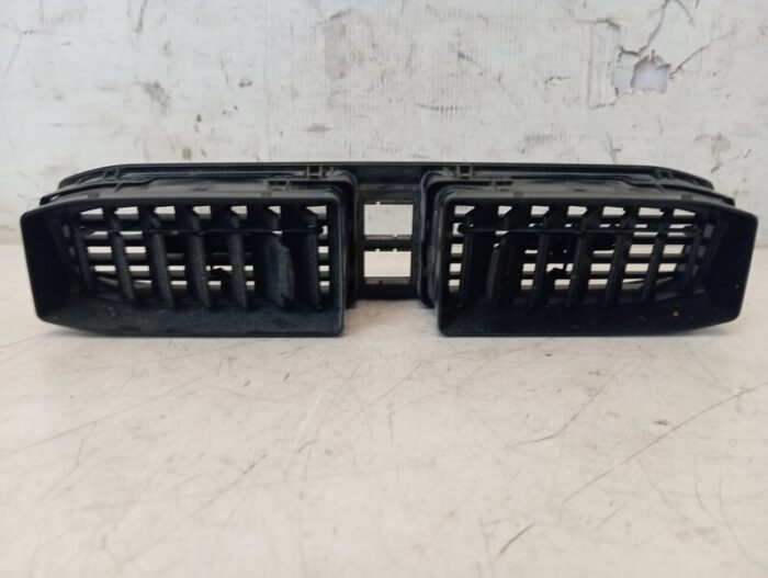 Difusor aire central Volkswagen Caddy III 2020